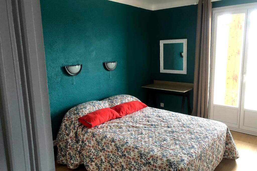 Grands Buffets Hebergement Appartement Нарбонна Экстерьер фото