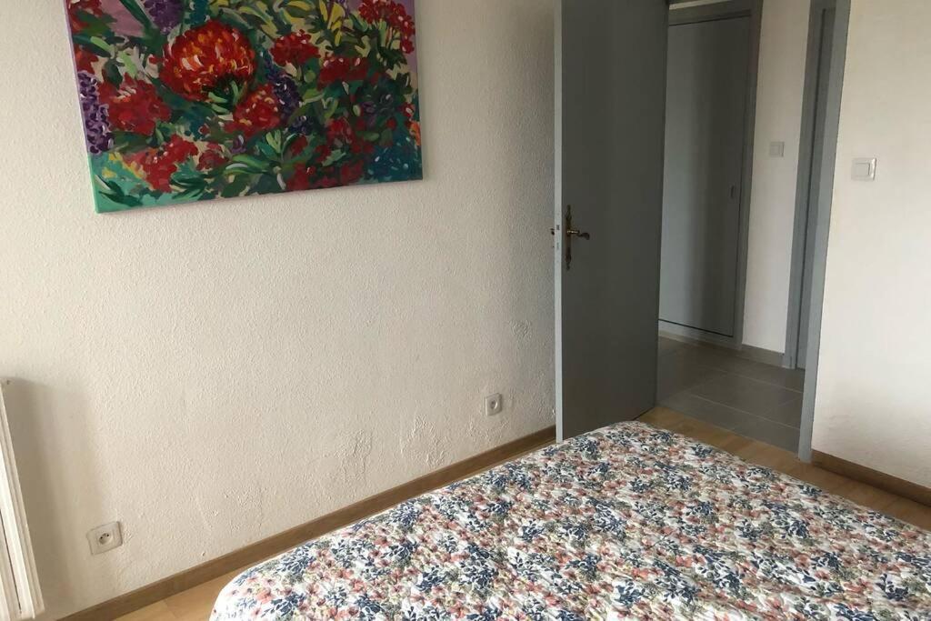 Grands Buffets Hebergement Appartement Нарбонна Экстерьер фото
